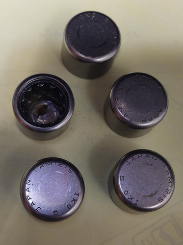 رولبرینگ ته بسته ژاپنی IKO TAM 1215 سایز 12*19*15mm